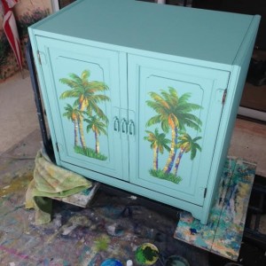 palm cabinet